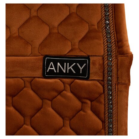 ANKY pad Velvet Stones dressuur, Rust